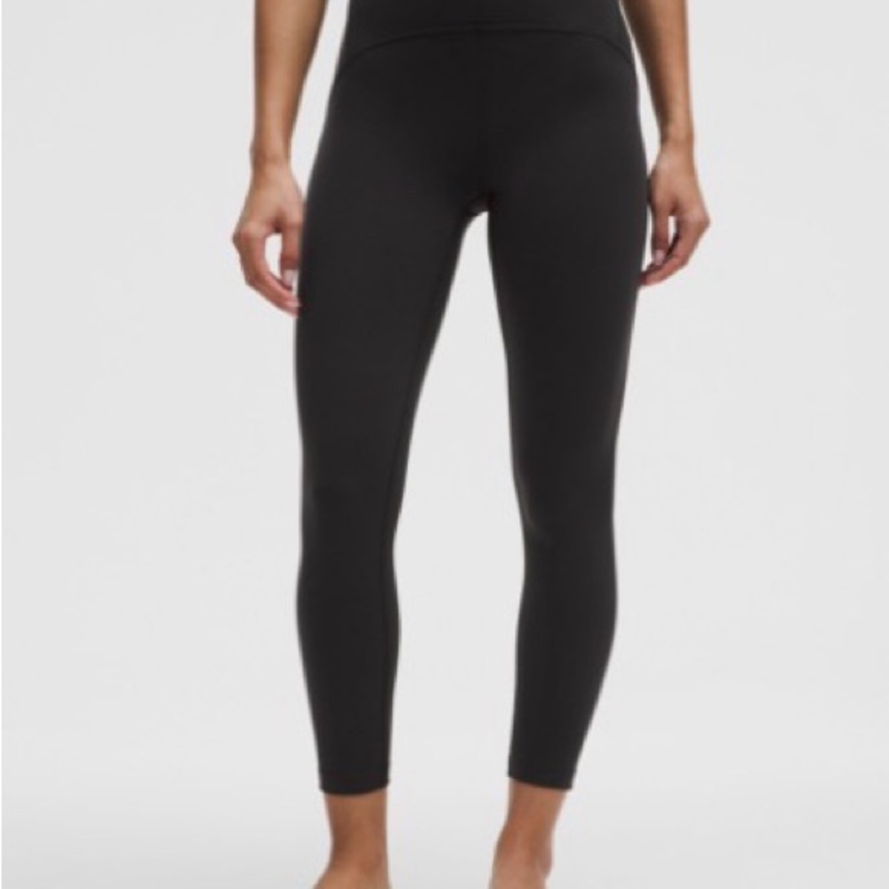 SOLD lululemon athletica Black InStill High Rise Tight 25” size 6